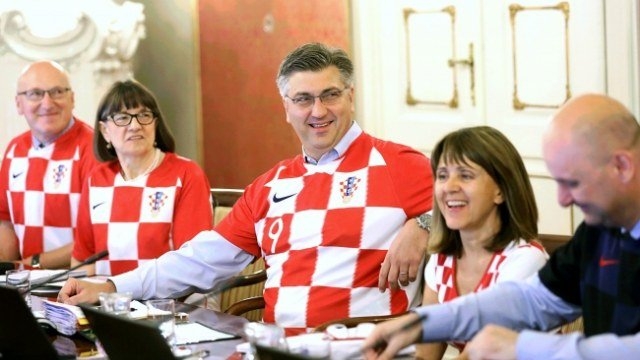 Savjetnik premijera Hrvatske dobio otkaz jer nije ustaša?! Tompson kriv za sve?