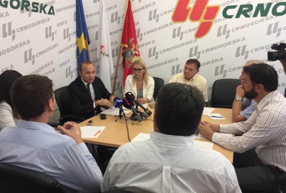 Za sad riješena kriza u Budvi: Crnogorska postaje dio vlasti