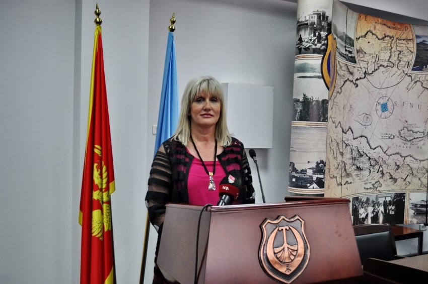 Nakon što je DPS zatražio njenu smjenu: Predsjednica opštine Tivat podnijela ostavku