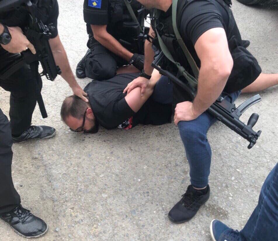 Eksluzivno FOTO: Milošević pružao otpor, brzo ga razoružali, akcijom rukovodila Uprava policije