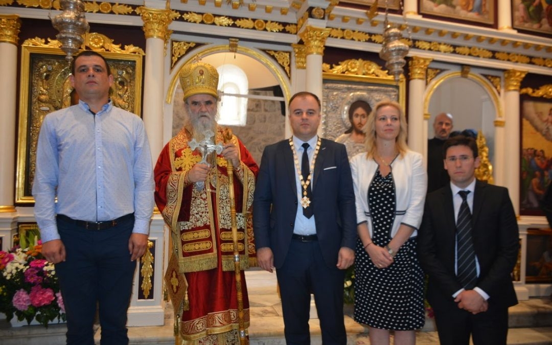 Amfilohije uručio orden Svetog Save predsjedniku Opštine Herceg Novi