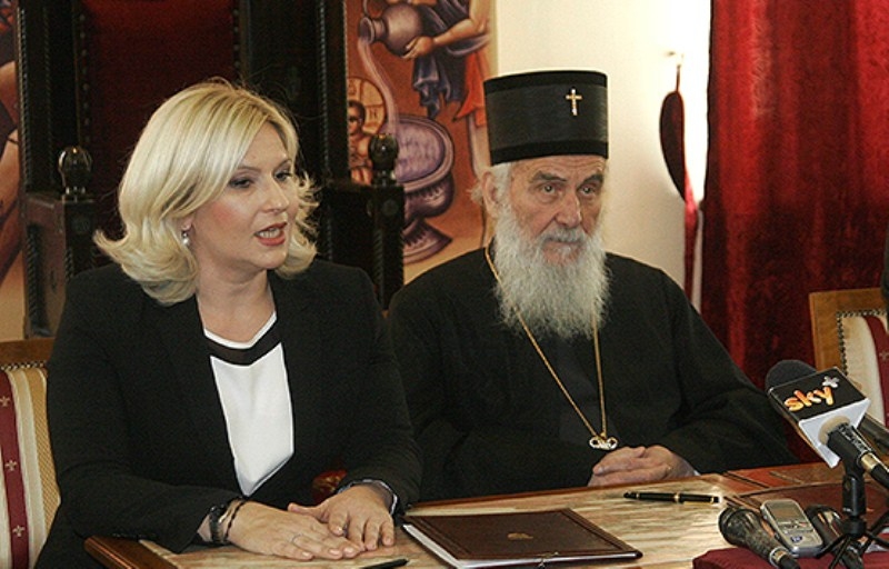 Sumnjiva pošiljka za patrijarha Irineja i ministarku Mihajlović: Prah tamne boje izazvao paniku u Patrijaršiji i Ministarstvu