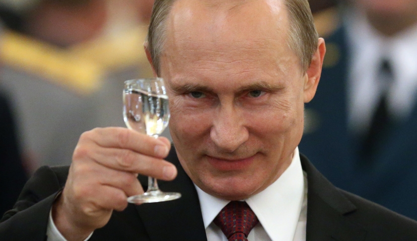 Putin čestitao Đukanoviću Dan državnosti