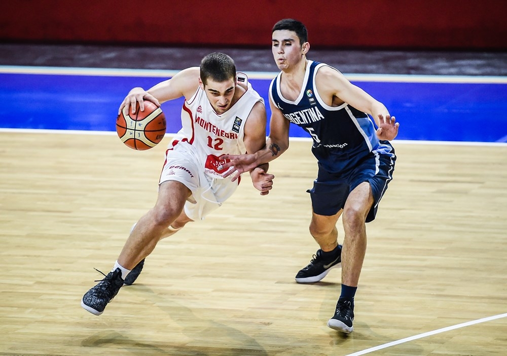 Kadeti opet oduševili: Srušen domaćin, za polufinale sa Portorikom
