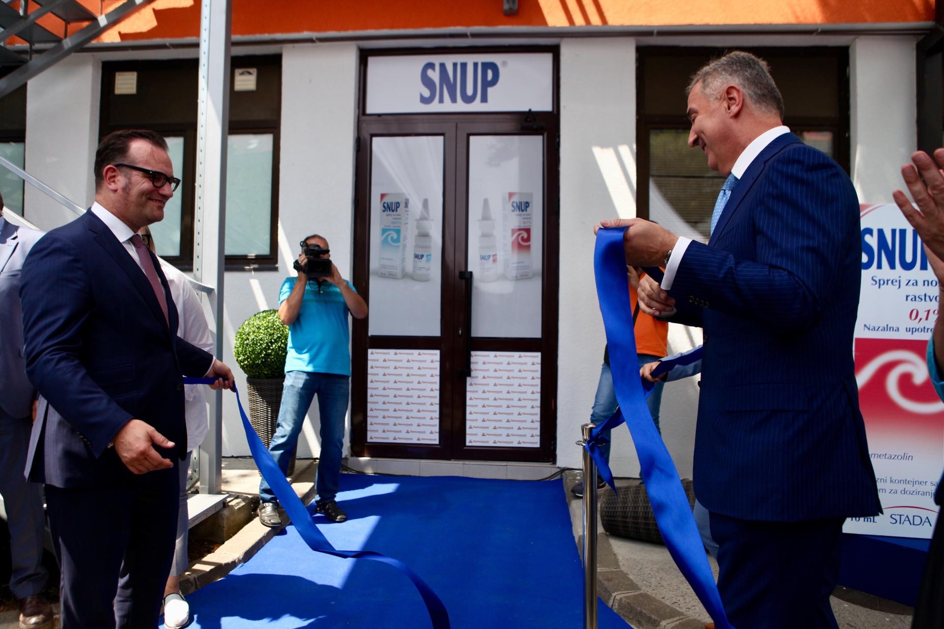 FOTO – Ðukanović otvorio pogon za proizvodnju sterilnih nazalnih sprejova