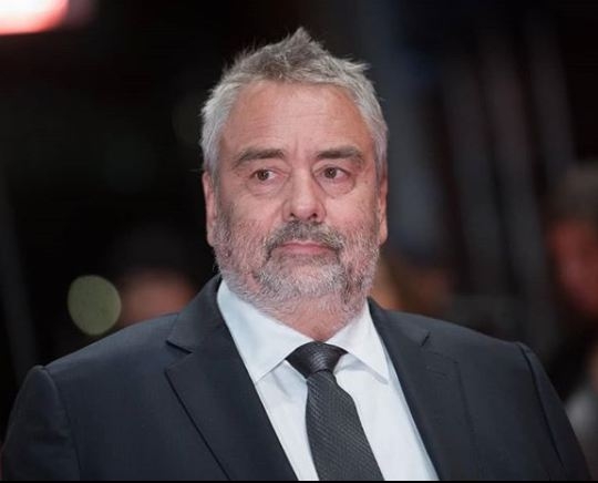 Reditelj optužen za ZLOSTAVLJANJE: Silovao me je bezbroj puta i držao kao ROBINJU!