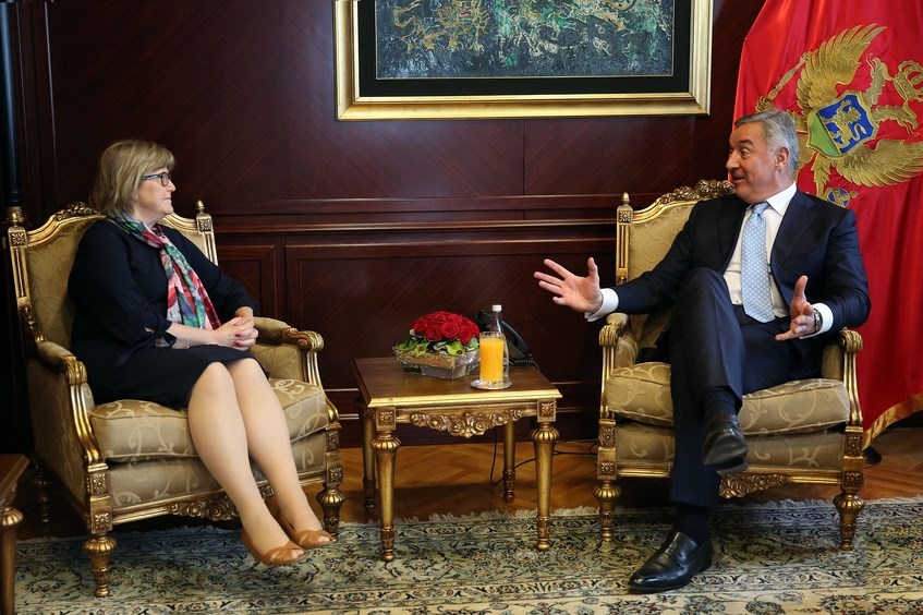 Đukanović i Uehara zadovoljni što je dio opozicije prekinuo bojkot parlamenta