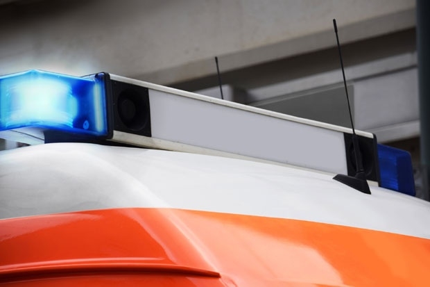 Tragedija u Drvaru: Tinejdžer preminuo od strujnog udara dok je svirao električnu gitaru