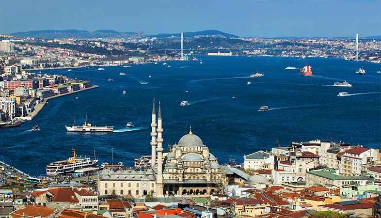 Turska: Otpušteno 18.000 državnih službenika