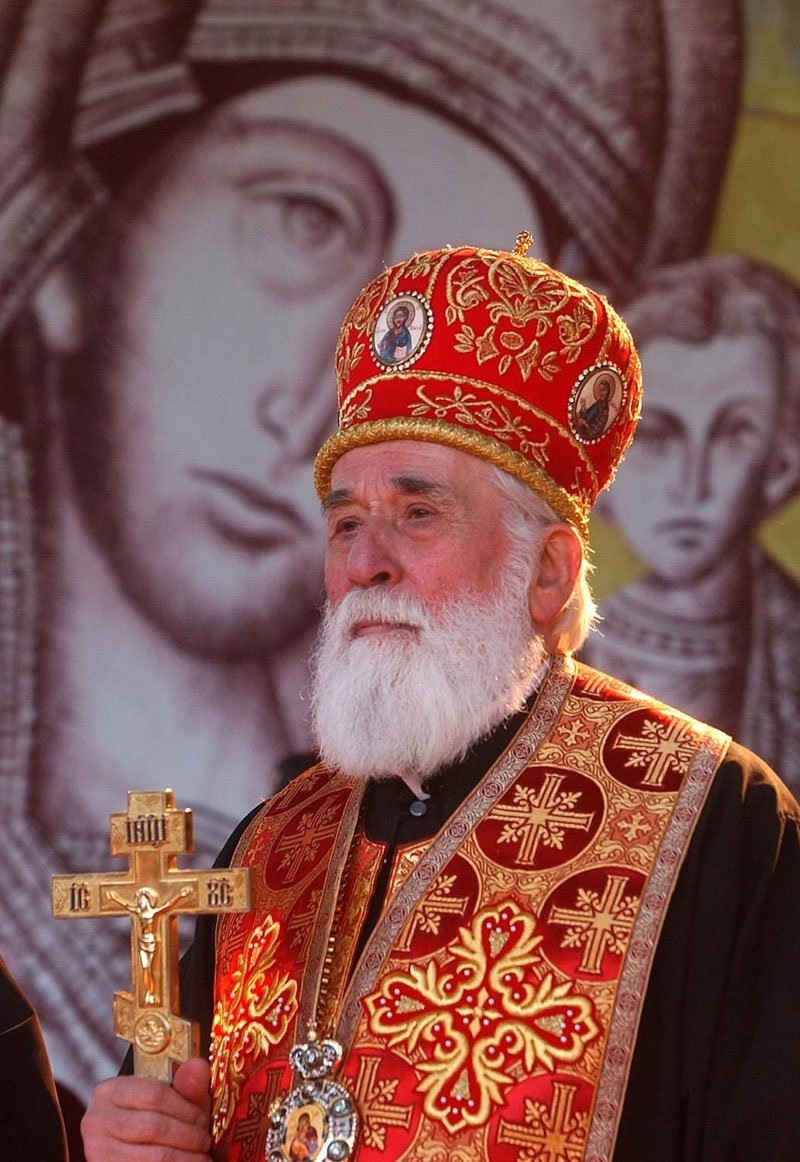Mitropolit Mihailo održao pomen Savojama