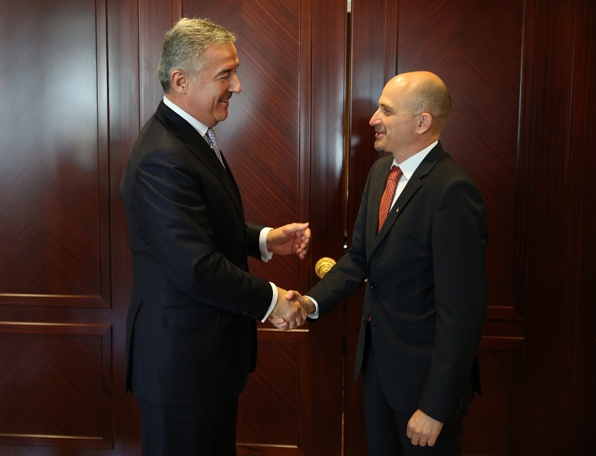 Đukanović odlikovao Medaljom za zasluge mađarskog ambasadora u Crnoj Gori Kristijana Pošu