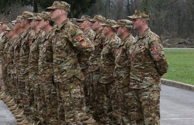 Skupština usvojila odluku o slanju vojnika u Avganistan i na Kosovo