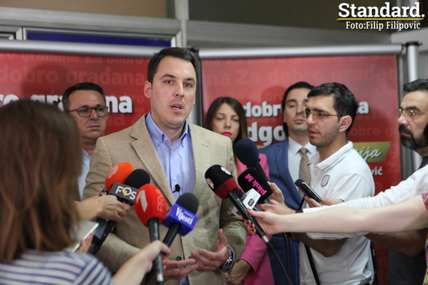 Ko će uz Vukovića upravljati Podgoricom: Vešović ostaje, Vučelić neće za drugog zamjenika, SD odlazi