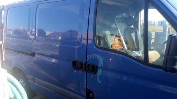 Kotor: Zbog hrvatskih registarskih oznaka pucali na minibus?