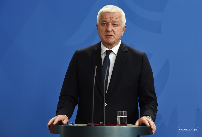 VIDEO – Ispunio im želju: Marković se slikao sa njemačkim policajcima