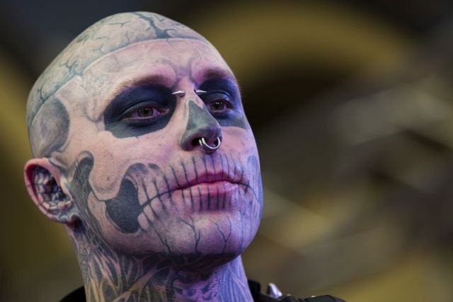 Maneken “Zombie boy” pronađen mrtav u svom stanu u Montrealu