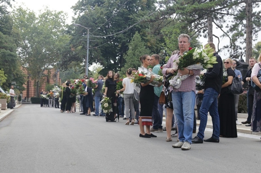 JAKA I TEŠKA PORUKA! Ovim riječima su se BOJOVIĆI OPROSTILI od ubijenog advokata Miše Ognjanovića