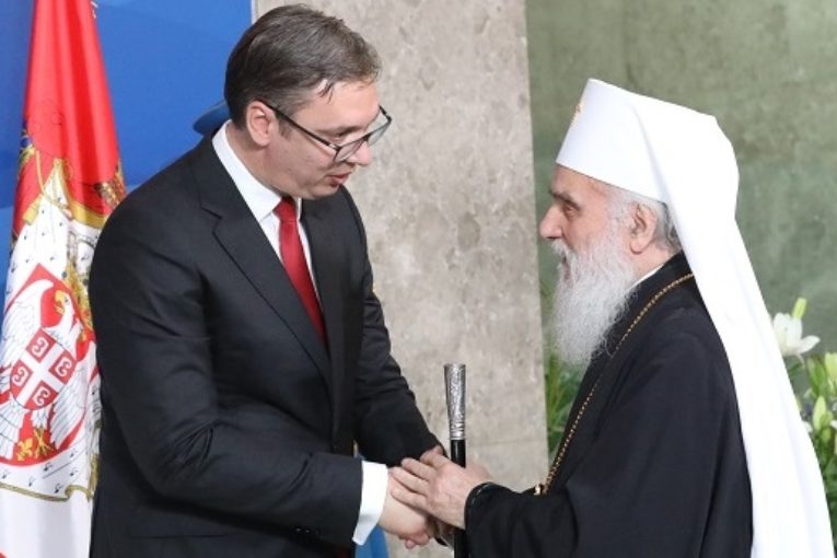 Prokić: Irinej abolirao Pavelića, dozvolio Vučiću da crkvu koristi u dnevne političke svrhe