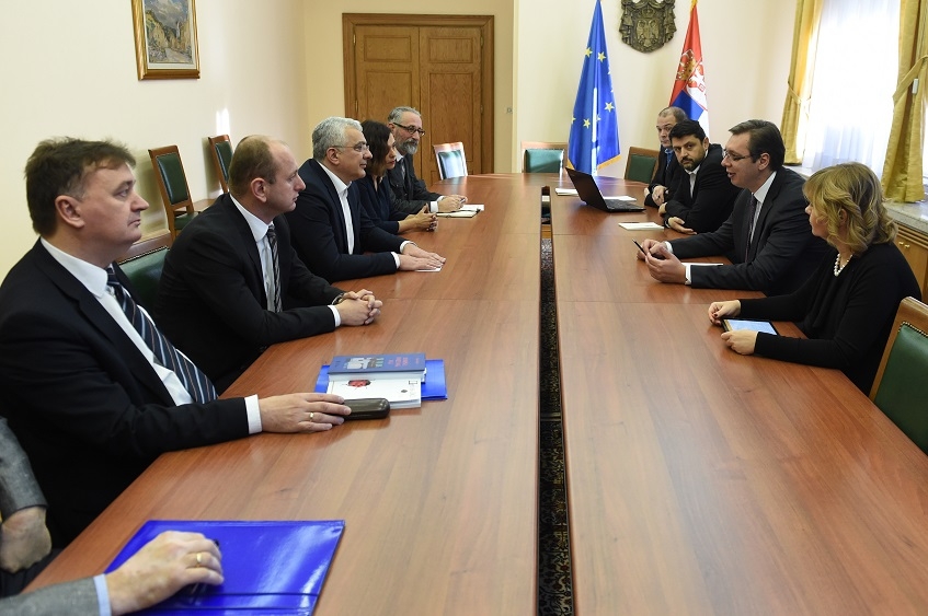 Vlada Srbije “odriješila kesu”: Srpskim institucijama u Crnoj Gori daju pola miliona eura