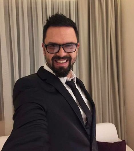 VIDEO: Petar zaprosio Danijelu na Grašinom koncertu: Na oduševljenje publike rekla je “da”