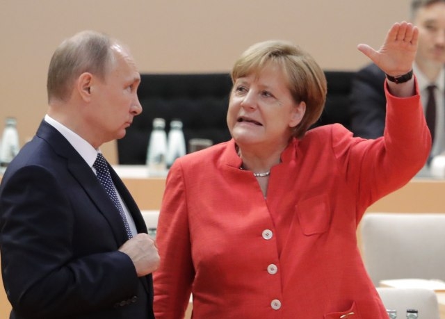 Merkel: Evropska unija i NATO nijesu neprijatelji Rusije