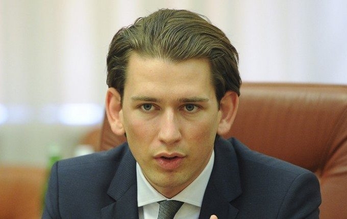 Kurc: EU ne može primiti sve migrante