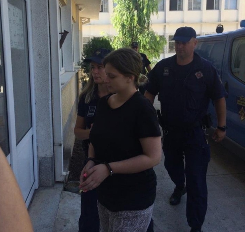 Detalji današnjeg suđenja: Sara Vidak vrijeđala tužiteljku, tvrdi da je sutkinja nju uhvatila za ruku i odgurnula