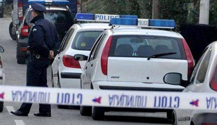 Istukao roditelje: Majku tučkom za meso udarao po glavi