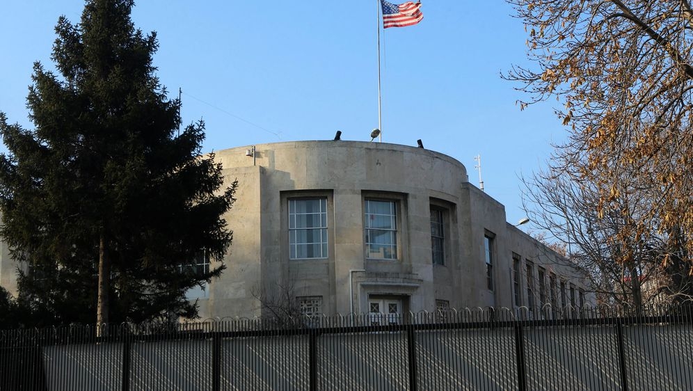 Tenzije došle do usijanja: Pucano na ambasadu SAD u Ankari