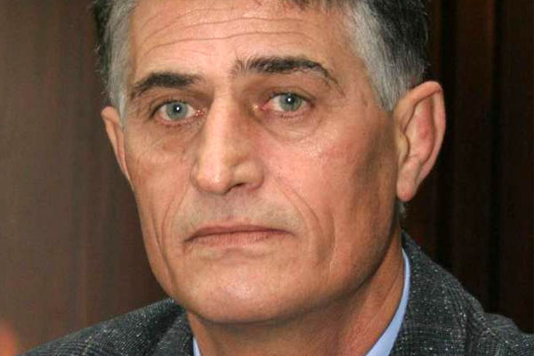 Rastoder: Ako vlasti treba Molotov da opravda nasilje, onda je kratak put da Staljin postane normalan
