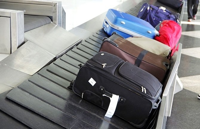 Evo šta treba da radite ako vam na aerodromu oštete prtljag