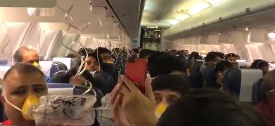 Putnici krvarili iz nosa zbog greške osoblja aviona