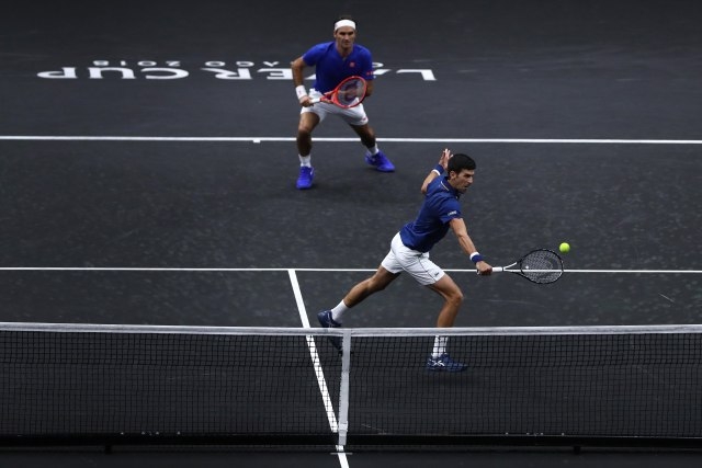 Đoković i Federer poraženi na debiju