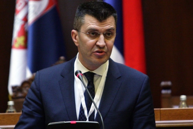 “Šokiran sam, slijedi kazna”: Ministar se izvinio zbog sramne izjave da “Poslodavcu ne treba žena koja će da rađa”