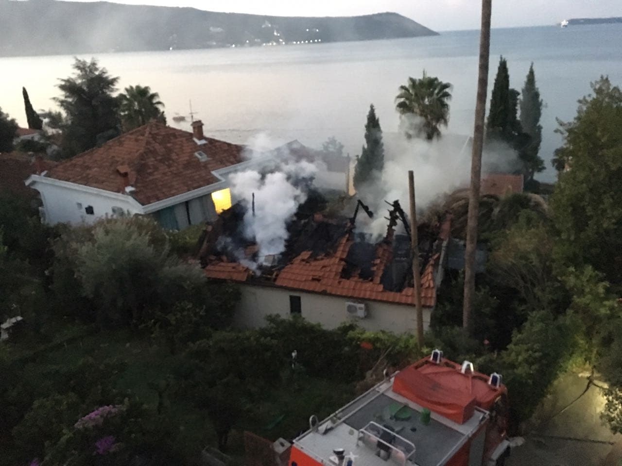 U Herceg Novom izgorjela kuća, nema povrijeđenih