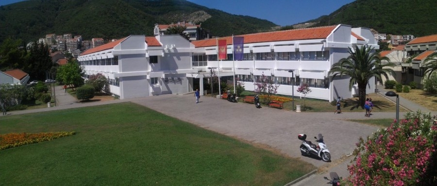 Bulatović: Direktorima ukinuti pravo na otpremninu