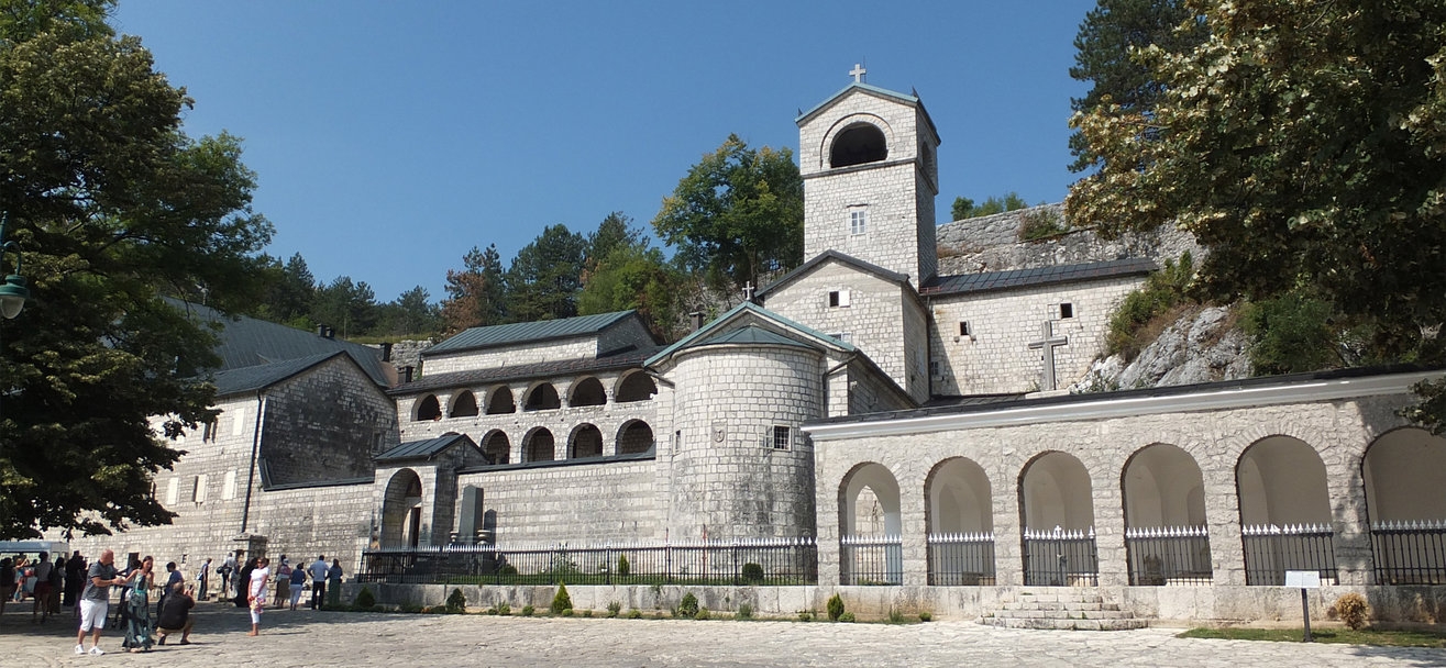 Mišljenje Venecijanske komisije: Država ne može da oduzima crkvenu imovinu