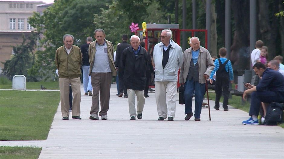 Kriza penzijskih sistema: Prestrogi uslovi za preniske penzije