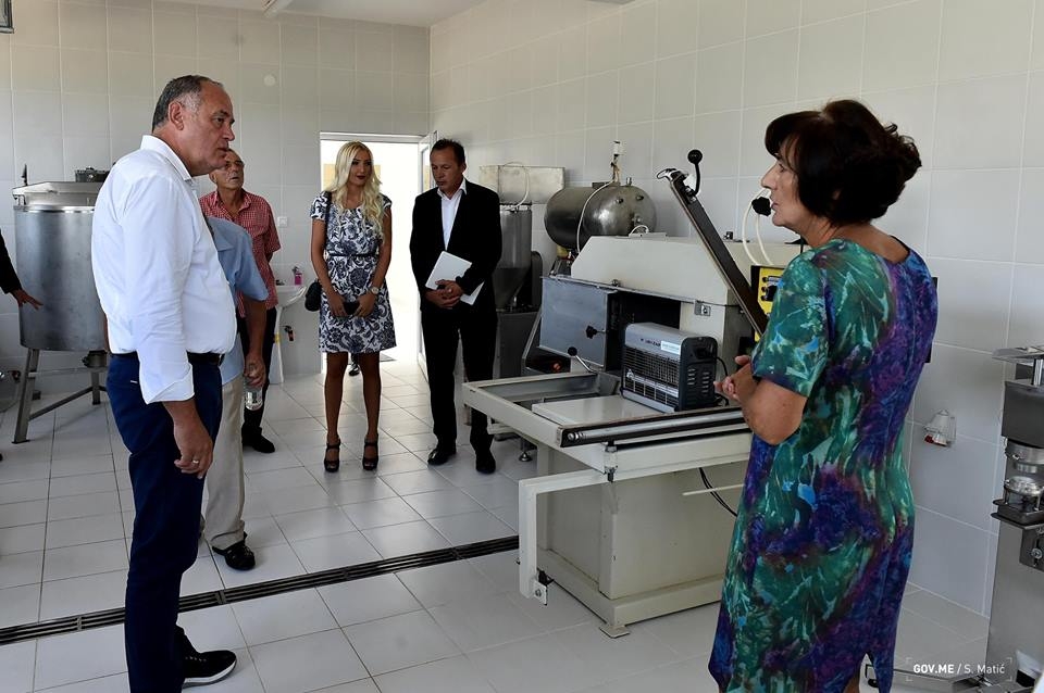Simović obišao porodične firme u Viru, Ozrinićima i Banjanima: Preduzetnici, Vlada i lokalna uprava zajedno do novih razvojnih iskoraka
