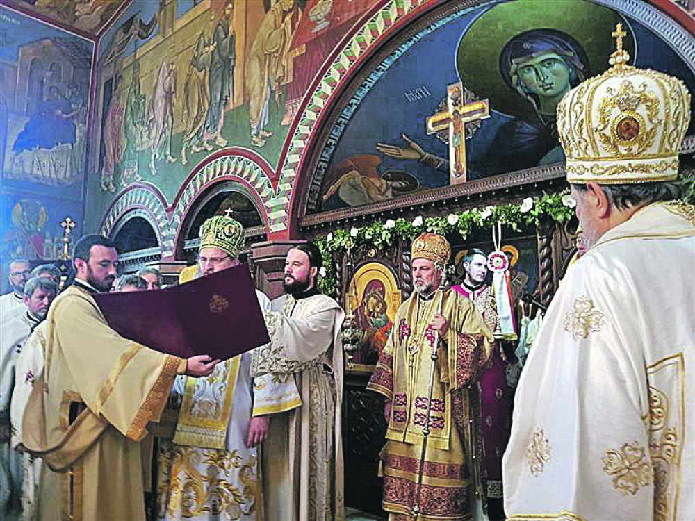 Nezapamćen skandal pomračio ustoličenje vladike: Grigorije lično izbacio Vladimira Božovića iz crkve