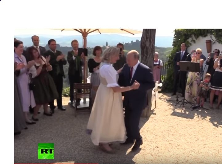 VIDEO – OVAKO to izgleda kada se političari opuste i počnu da ĐUSKAJU: Tu su Putin, Tramp, Zaharova…