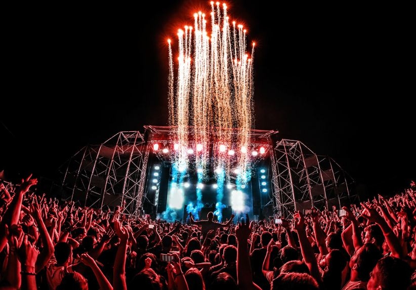 Sea Dance sinoć proključao uz spektakl Dimitri Vegasa i Lajk Majka i No Sleep rejv Nine Kraviz!