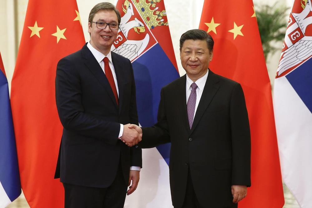 Vjerovali ili ne: Vučić od predsjednika Kine tražio LETEĆI TAKSI!