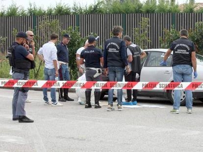 Srbin u Italiji ubio suprugu sa tri hica nasred ulice, pa pucao sebi u usta