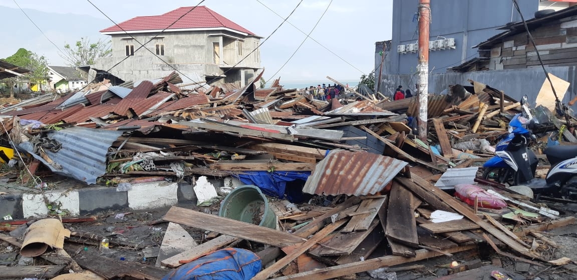 FOTO, VIDEO Katastrofa u Indoneziji, najmanje 384 žrtve zemljotresa i cunamija!