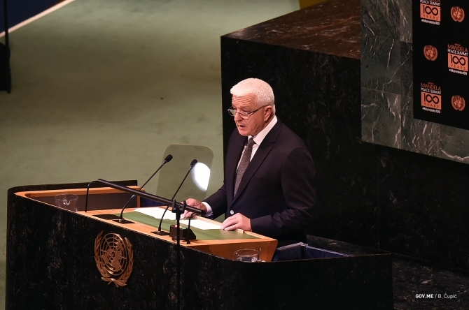 Marković na samitu “Nelson Mandela”: Crnogorske zastave su te 1897. krenule sa Cetinja i utabale staze šljemovima UN-a
