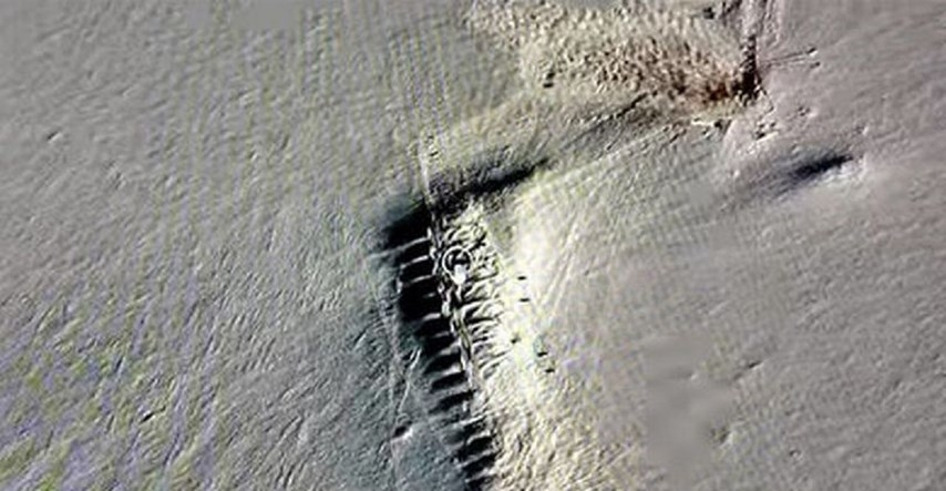 Čudan i misteriozan objekat primjećen na Antarktiku!