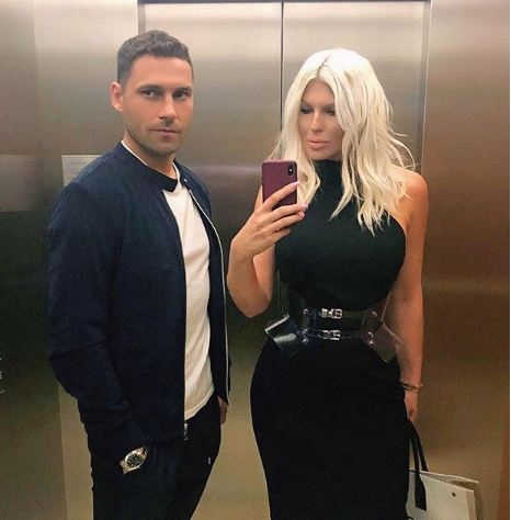 Jelena Karleuša se oglasila poslije sahrane Duškovog oca