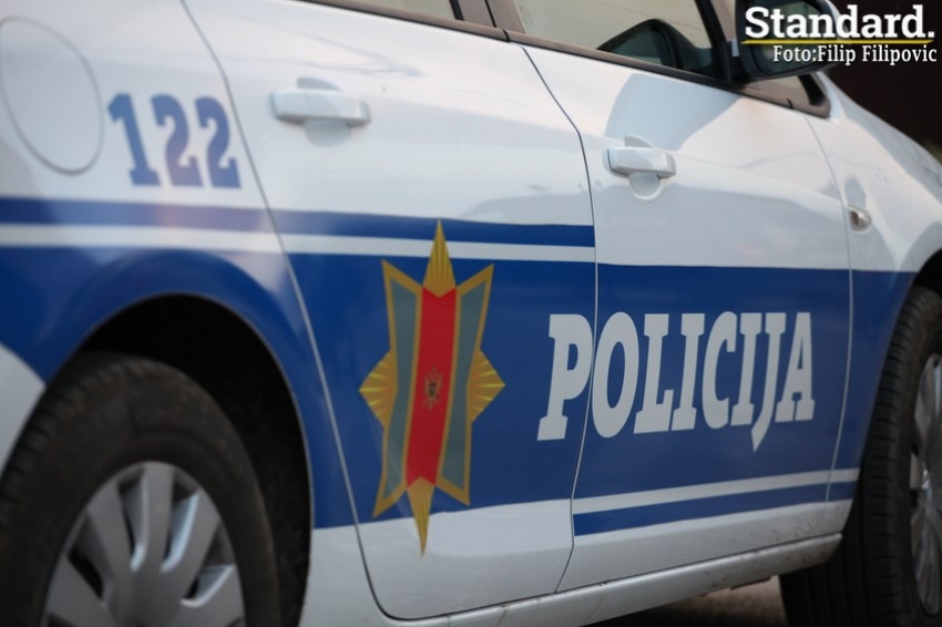 Svađa u kući Radovića u Baru: Otac zapucao na sina zbog imovine