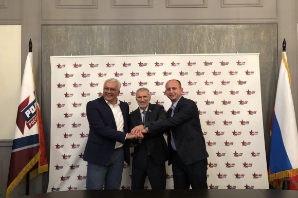 Mandić i Knežević u Rusiji: Zabrinuti smo zbog priznanja nezavisnosti ukrajinske crkve